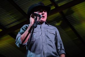 The Roundup Mark Chesnutt 2018 Best Texas Music Venue