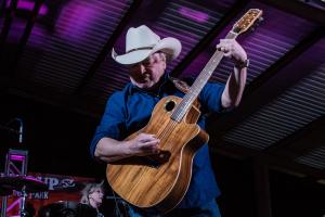 The Roundup Mark Chesnutt 2018 Best Texas Music Venue